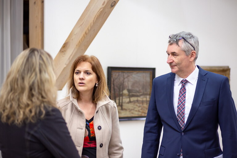 Dobročinná aukce 2022 foto