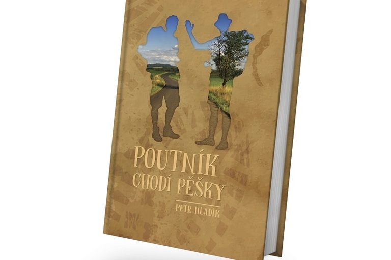 Poutník chodí pěšky